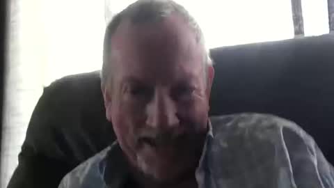 Snapshot of monkeedance chatting on 19, 10, 2025 Monkee Dance online show from 19, 10, 2025