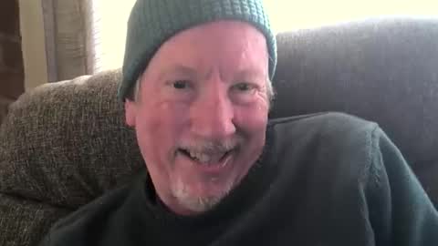 Snapshot of monkeedance chatting on 14, 12, 2025 Monkee Dance online show from 14, 12, 2025