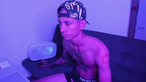 Snapshot of monkeyd_66 chatting on 17, 12, 2024 monkeyd_66 online show from 17, 12, 2024