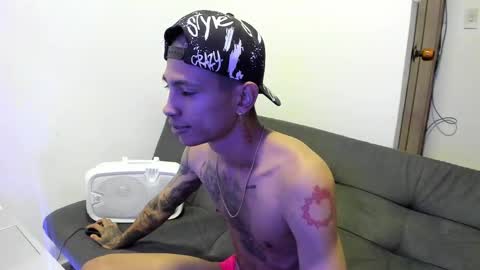 Snapshot of monkeyd_66 chatting on 18, 12, 2024 monkeyd_66 online show from 18, 12, 2024