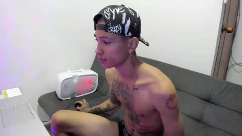 Snapshot of monkeyd_66 chatting on 19, 12, 2024 monkeyd_66 online show from 19, 12, 2024