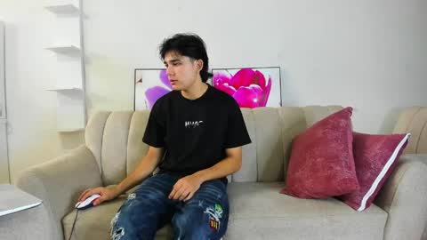 monky_0002 online show from 2, 4, 2026