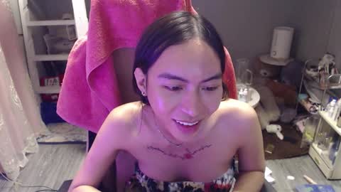 Snapshot of monstercockselfsuck chatting on 7, 1, 2026 ELYSE A SIMPLE GIRL online show from 7, 1, 2026