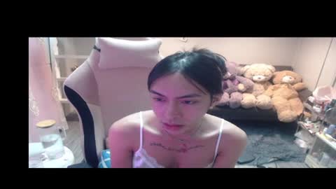 ELYSE A SIMPLE GIRL online show from 7, 3, 2026