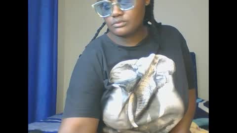 Snapshot of montel22 chatting on 4, 2, 2025 montel22 online show from 4, 2, 2025