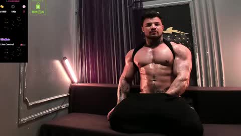 OLIVER online show from 20, 5, 2026