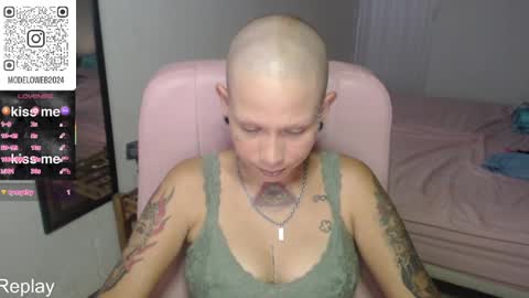 Snapshot of moon_cat85 chatting on 9, 3, 2025 Luna online show from 9, 3, 2025