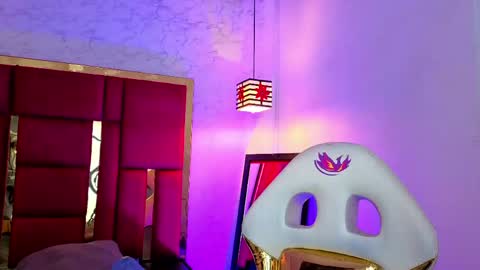 Snapshot of moon_winy chatting on 27, 5, 2026 Winy online show from 27, 5, 2026