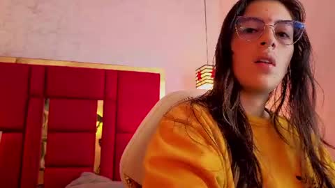Snapshot of moon_winy chatting on 15, 6, 2026 Winy online show from 15, 6, 2026