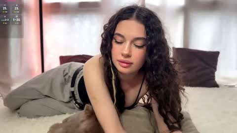 Snapshot of moonfaairy chatting on 3, 4, 2026 moonfaairy online show from 3, 4, 2026