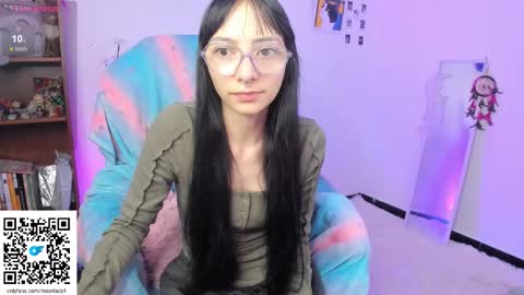 MOON  online show from 2, 10, 2025