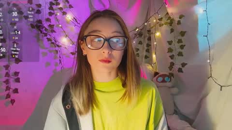 Snapshot of moonlight__lovers chatting on 2, 12, 2024 Dana online show from 2, 12, 2024