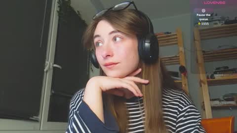 Snapshot of moonlight__lovers chatting on 16, 11, 2025 Dana online show from 16, 11, 2025