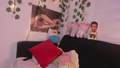 moonliight__ online show from 20, 2, 2026