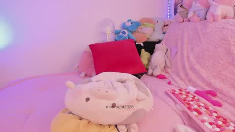 Snapshot of moonliight__ chatting on 26, 5, 2026 moonliight__ online show from 26, 5, 2026