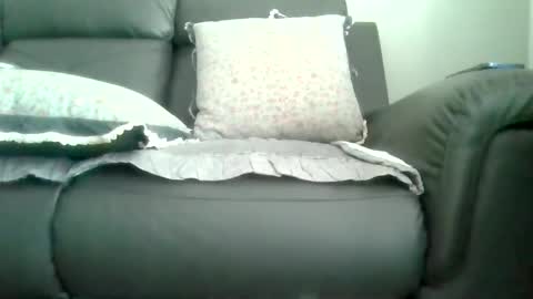 Snapshot of moonstone77 chatting on 11, 2, 2026 moonstone77 online show from 11, 2, 2026