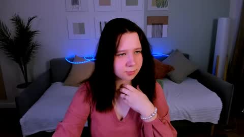 Snapshot of mooonlightsky chatting on 19, 4, 2026 Charli online show from 19, 4, 2026