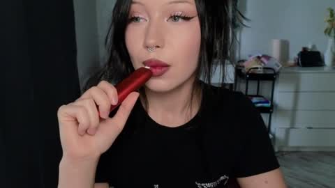 Snapshot of moranagoddess chatting on 5, 6, 2026 Morana follow my boosty online show from 5, 6, 2026