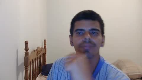 Snapshot of morenokaxu chatting on 1, 8, 2026 morenokaxu online show from 1, 8, 2026