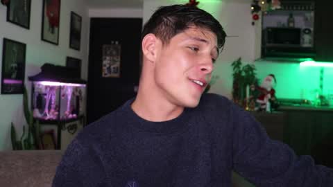 Snapshot of morgan_hiller chatting on 8, 1, 2025 online show from 8, 1, 2025