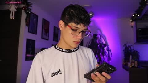 Snapshot of morgan_hiller chatting on 18, 1, 2025 online show from 18, 1, 2025