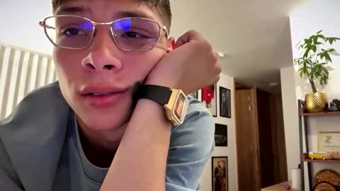 Snapshot of morgan_hiller chatting on 30, 9, 2025 online show from 30, 9, 2025