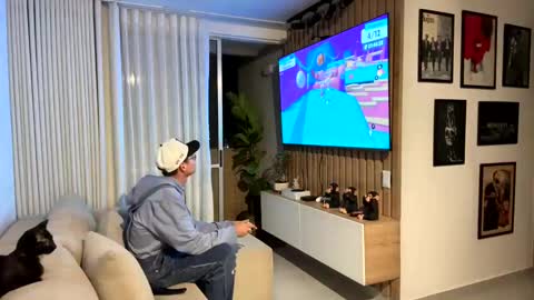 Snapshot of morgan_hiller chatting on 21, 10, 2025 online show from 21, 10, 2025