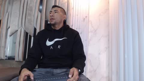 MORGAN AND MEGAN online show from 21, 11, 2025