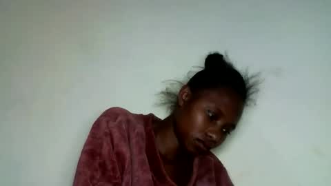 morgane_69 online show from 10, 6, 2026