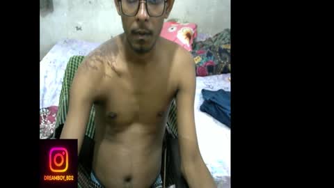 Snapshot of moso999 chatting on 19, 10, 2025 moso999 online show from 19, 10, 2025