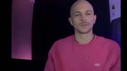 Snapshot of mount_vesuvius chatting on 15, 4, 2026 mount_vesuvius online show from 15, 4, 2026