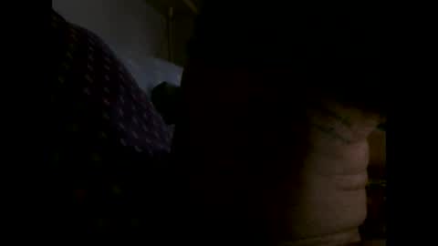 Snapshot of mowgli1977 chatting on 25, 1, 2025 mowgli1977 online show from 25, 1, 2025