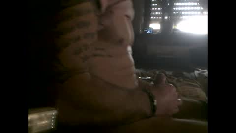 Snapshot of mowgli1977 chatting on 29, 1, 2025 mowgli1977 online show from 29, 1, 2025