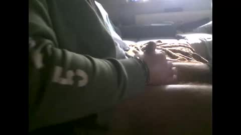 Snapshot of mowgli1977 chatting on 8, 10, 2025 mowgli1977 online show from 8, 10, 2025