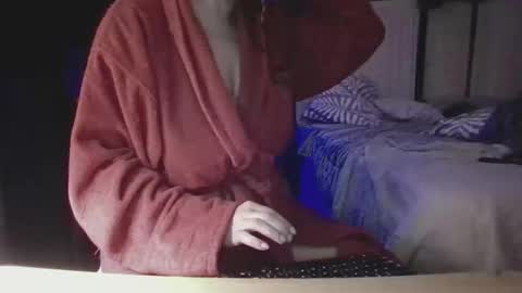 moxxxieg online show from 16, 3, 2026