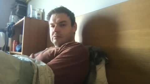 mr834565 online show from 28, 3, 2026