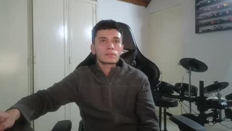 Snapshot of mr_andresr chatting on 25, 9, 2025 Andy online show from 25, 9, 2025