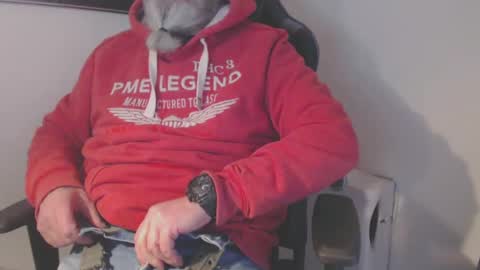 mr_boombastic2021 online show from 18, 1, 2025