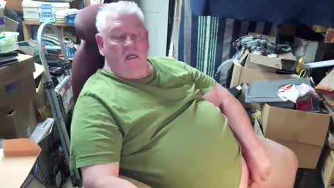 Snapshot of mr_canoe_licker_69 chatting on 5, 12, 2024 mr_canoe_licker_69 online show from 5, 12, 2024