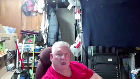 Snapshot of mr_canoe_licker_69 chatting on 27, 12, 2024 mr_canoe_licker_69 online show from 27, 12, 2024