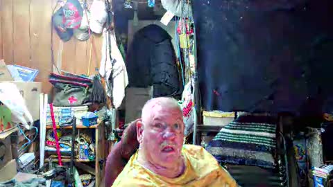 Snapshot of mr_canoe_licker_69 chatting on 6, 1, 2025 mr_canoe_licker_69 online show from 6, 1, 2025