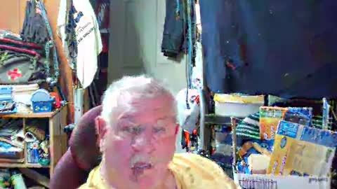 Snapshot of mr_canoe_licker_69 chatting on 3, 2, 2025 mr_canoe_licker_69 online show from 3, 2, 2025