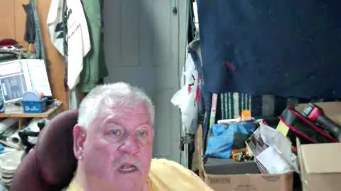 Snapshot of mr_canoe_licker_69 chatting on 5, 3, 2025 mr_canoe_licker_69 online show from 5, 3, 2025