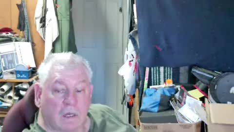Snapshot of mr_canoe_licker_69 chatting on 9, 3, 2025 mr_canoe_licker_69 online show from 9, 3, 2025