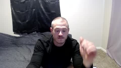Snapshot of mr_j_showoff chatting on 18, 12, 2024 whateveryouwant online show from 18, 12, 2024