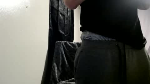 Snapshot of mr_j_showoff chatting on 21, 12, 2024 whateveryouwant online show from 21, 12, 2024