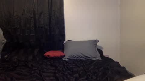 Snapshot of mr_j_showoff chatting on 28, 12, 2024 whateveryouwant online show from 28, 12, 2024