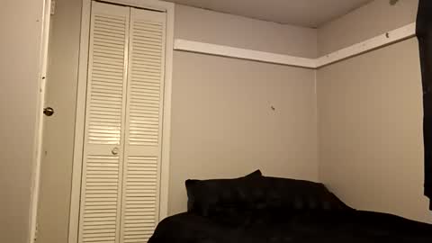 Snapshot of mr_j_showoff chatting on 17, 1, 2025 whateveryouwant online show from 17, 1, 2025