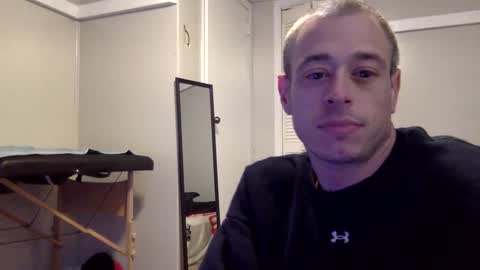 Snapshot of mr_j_showoff chatting on 21, 1, 2025 whateveryouwant online show from 21, 1, 2025