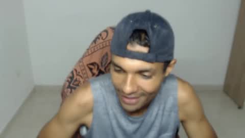 Snapshot of mr_max__ chatting on 8, 11, 2025 Max online show from 8, 11, 2025